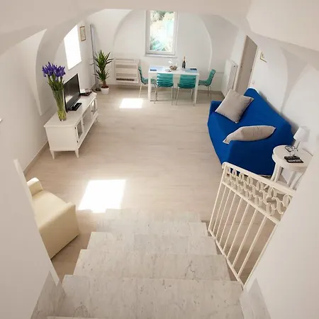 A Casa Di Laura אמאלפי
